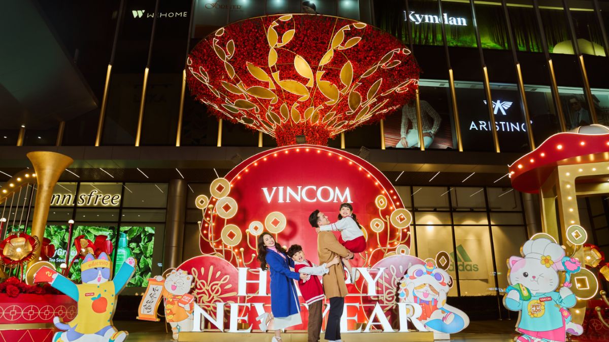 Những địa điểm chụp ảnh Tết đẹp ở Hà Nội- Vincom Center Bà Triệu