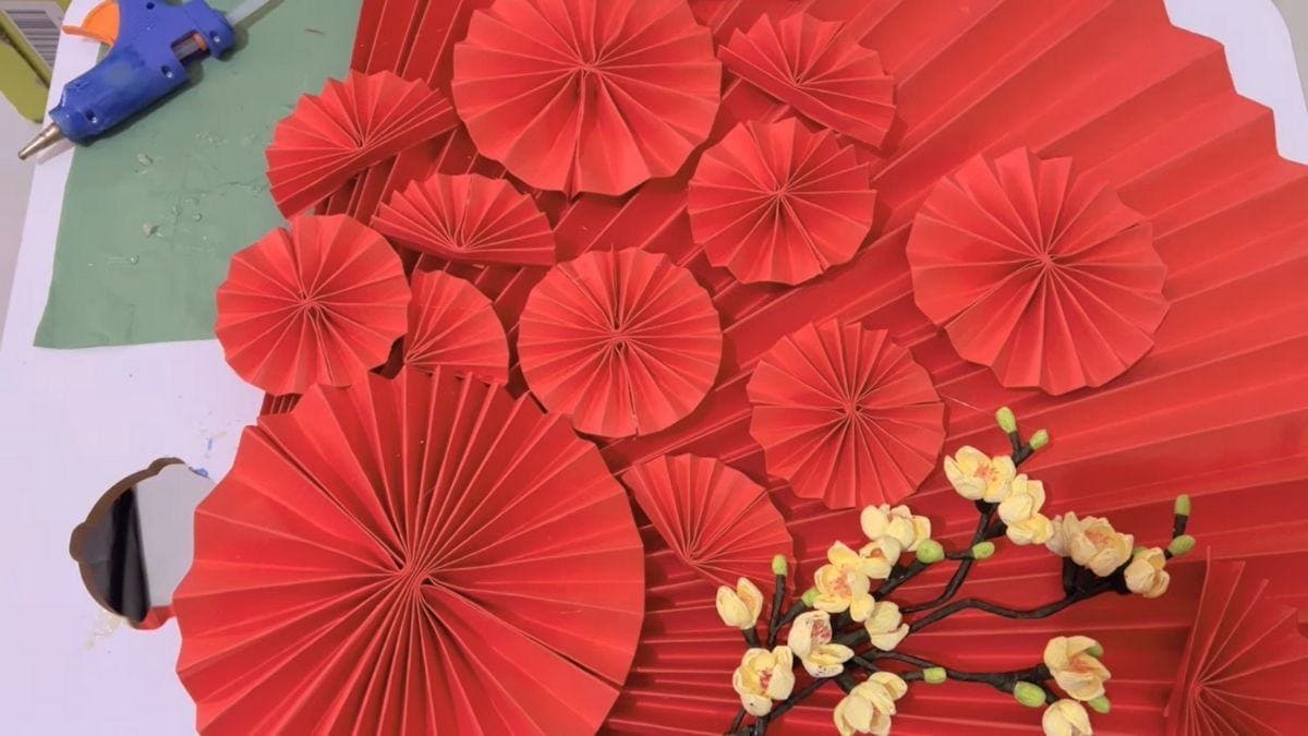 mẫu phụ kiện trang trí giỏ quà tết giá rẻ đẹp