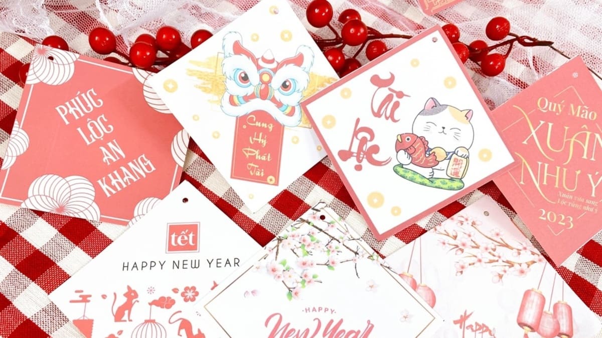 mẫu phụ kiện trang trí giỏ quà tết