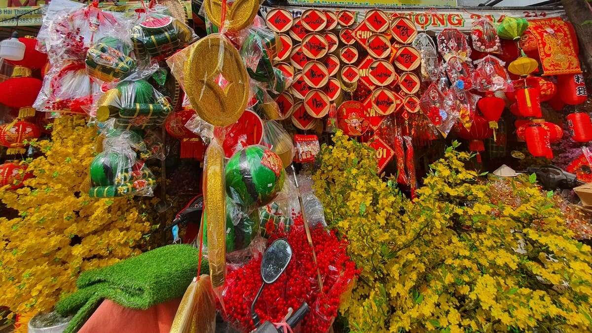 phụ kiện trang trí giở quà tết đẹp nhất