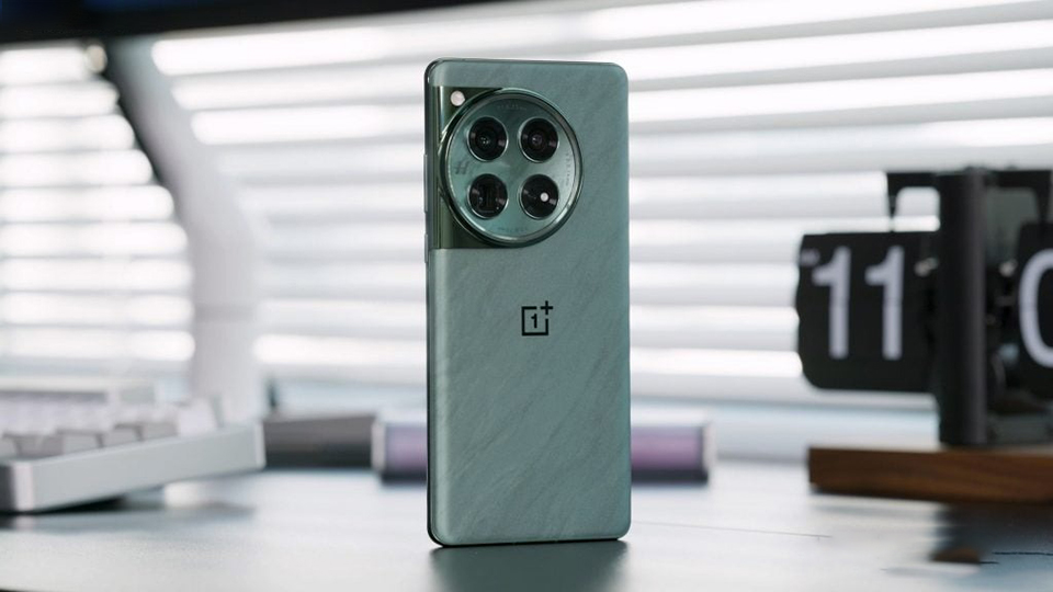 OnePlus 12