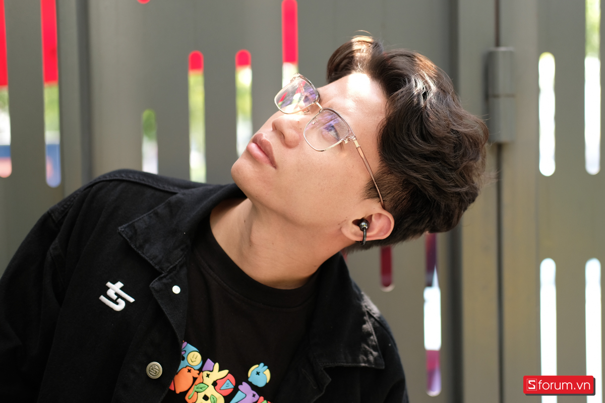 Trên tay Huawei FreeClip