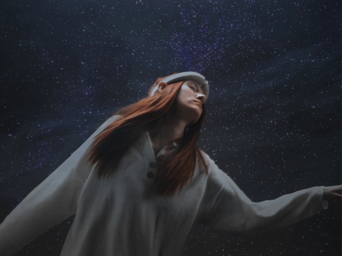 Việc sử dụng công nghệ để tạo ra, kiểm soát, và thậm chí là thay đổi giấc mơ đặt ra những câu hỏi về sự tự chủ