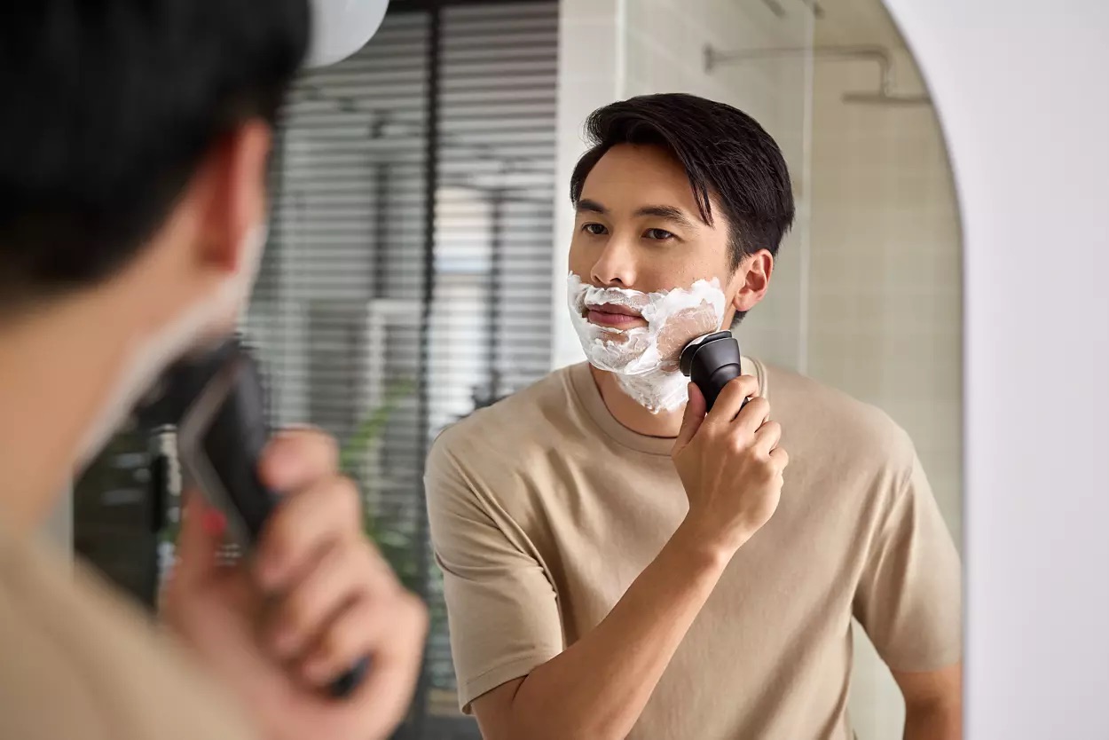 Cách sử dụng máy cạo râu an toàn dành cho cánh mày râu
