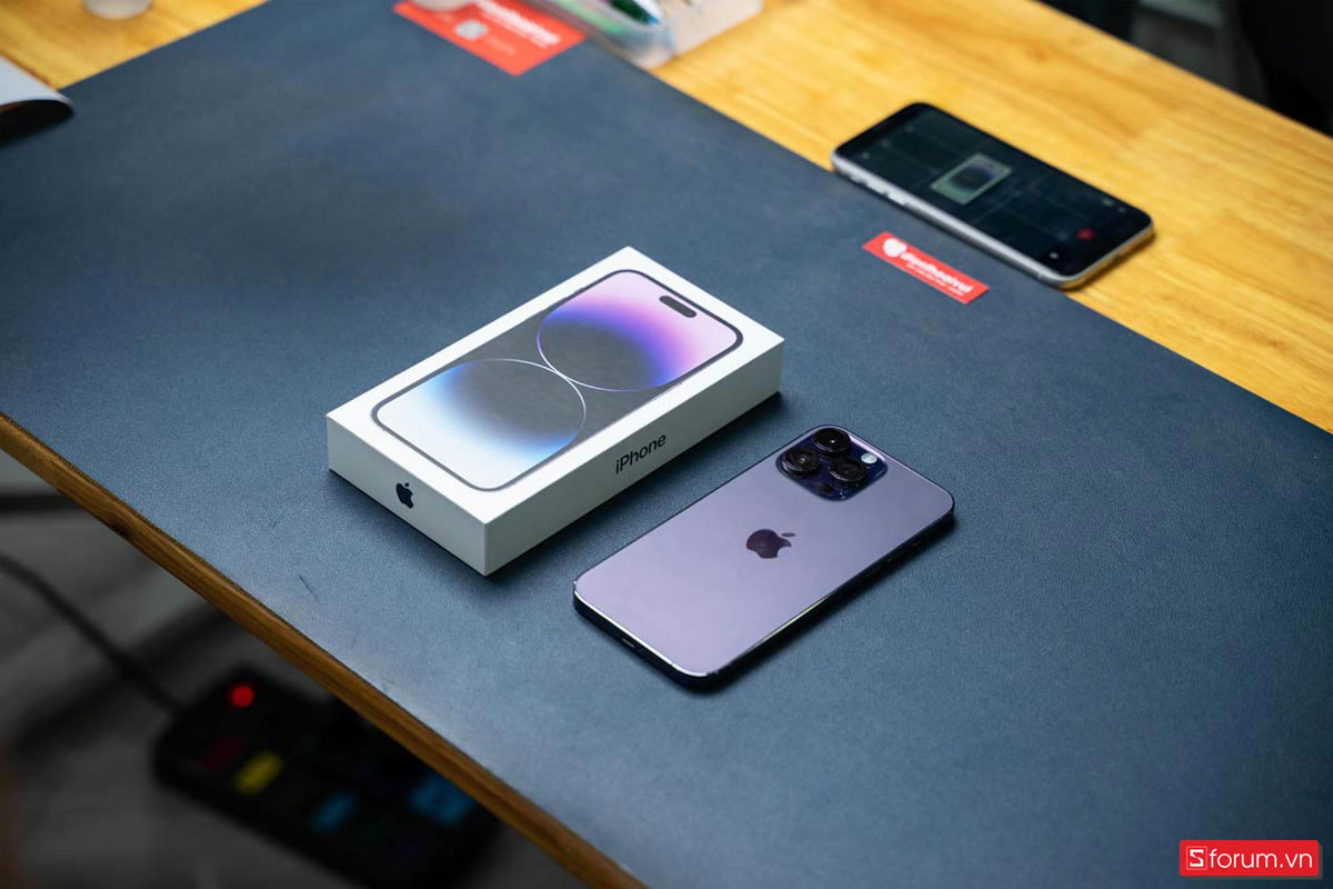 Trước khi quyết định mua iPhone cũ chơi Tết, hãy kiểm tra kỹ lưỡng về ngoại hình