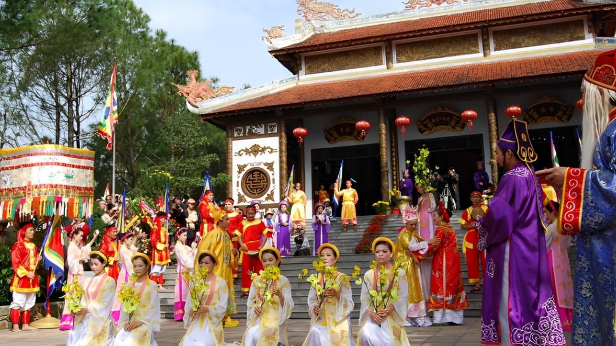 Lễ hội Huế