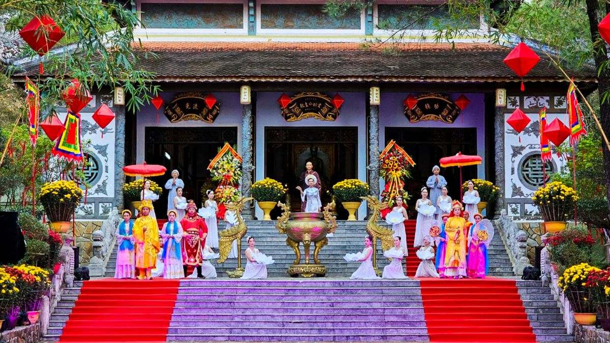 Các lễ hội truyền thống ở Huế