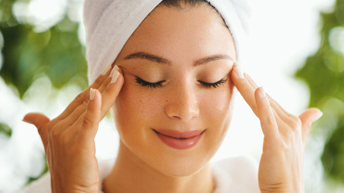 Công dụng của máy massage toàn thân trong trẻ hóa da
