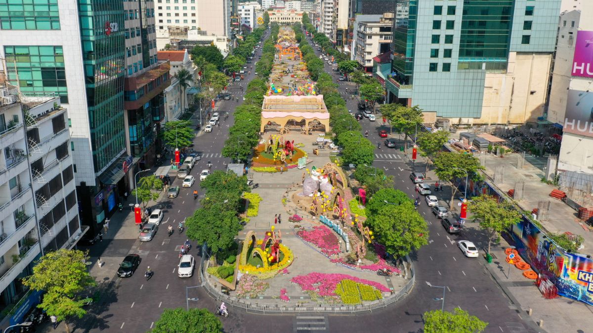 Phố đi bộ Nguyễn Huệ