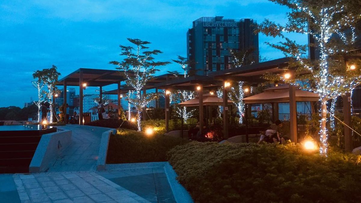 Khi vườn trên mây view 360 độ ở Takashimaya