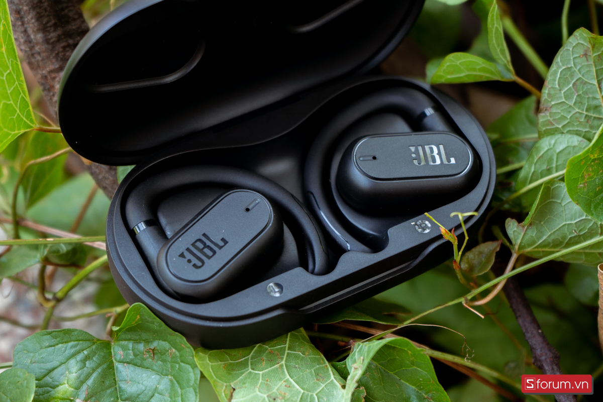 JBL Soundgear Sense