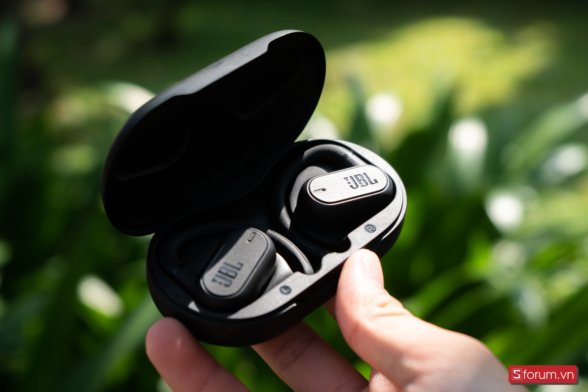 JBL Soundgear Sense