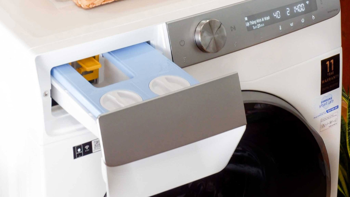 Cách vệ sinh máy giặt cửa ngang tại nhà bước 4
