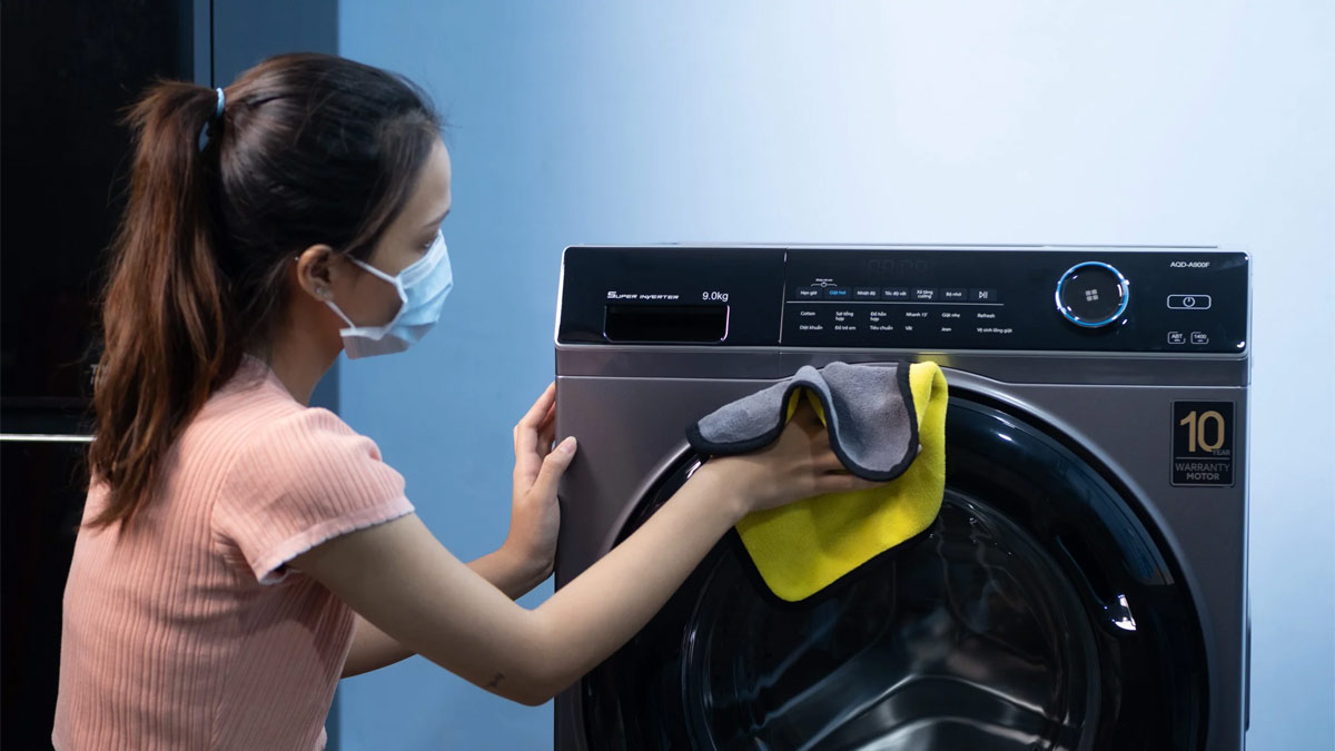 Cách vệ sinh máy giặt cửa ngang tại nhà bước 5