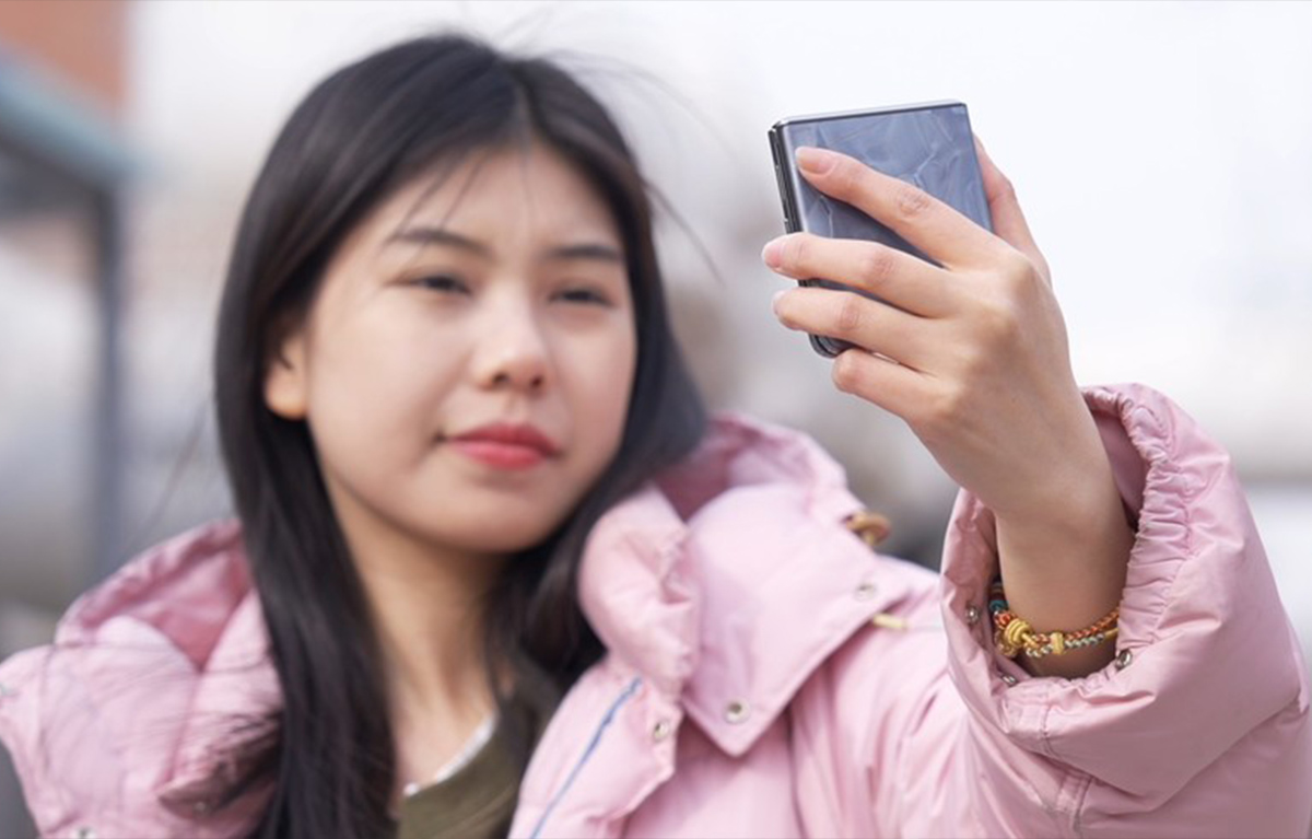 Về khả năng chụp ảnh, Huawei Pocket 2 mang đến cho người dùng sự lựa chọn toàn diện hơn với bộ 4 camera