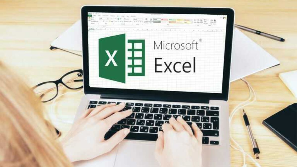 Dùng phím tắt giúp chuyển cột thành hàng trong Excel nhanh chóng