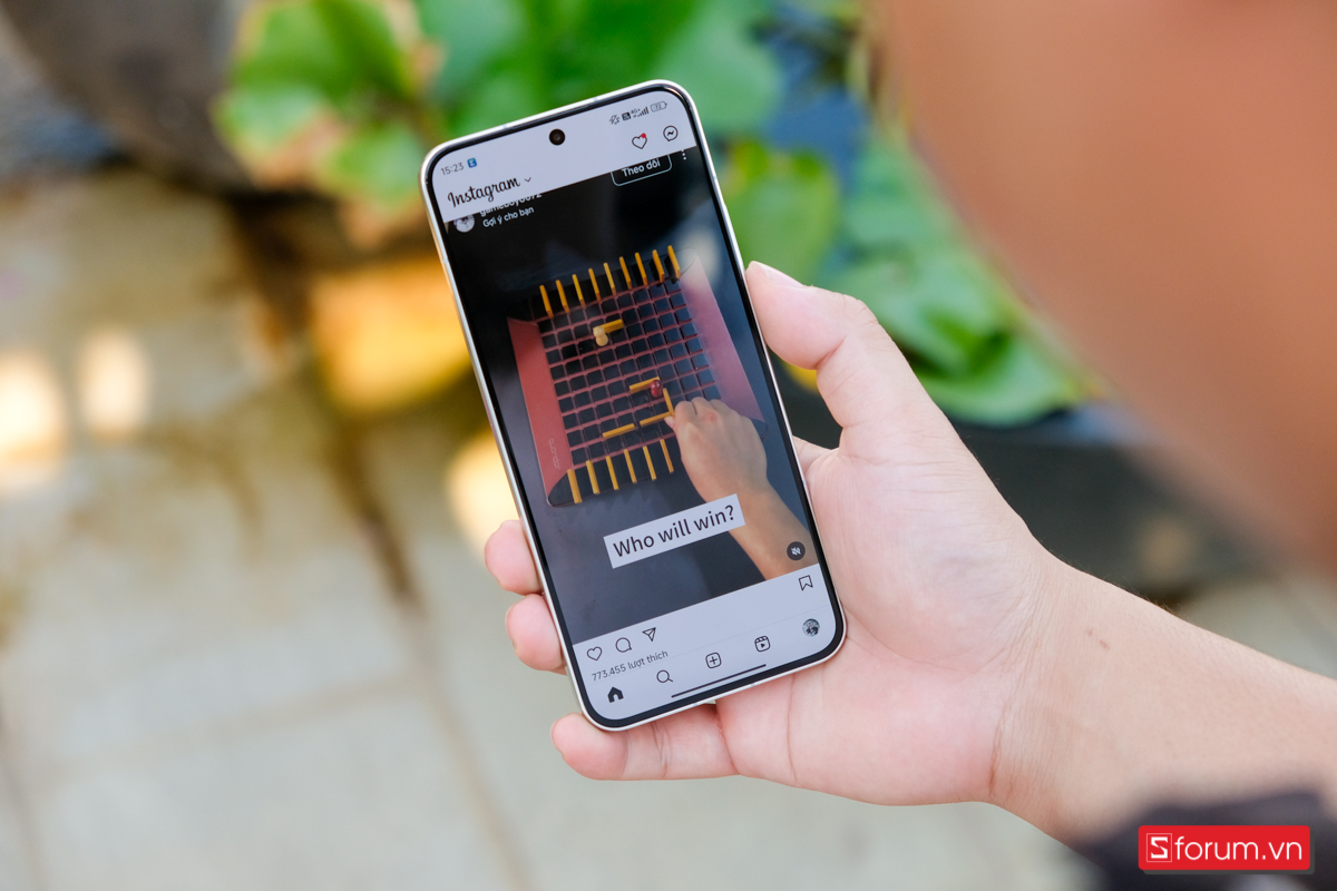 màn hình của Xiaomi 13 không chỉ đẹp mắt mà còn mang lại cho người dùng những trải nghiệm tuyệt vời