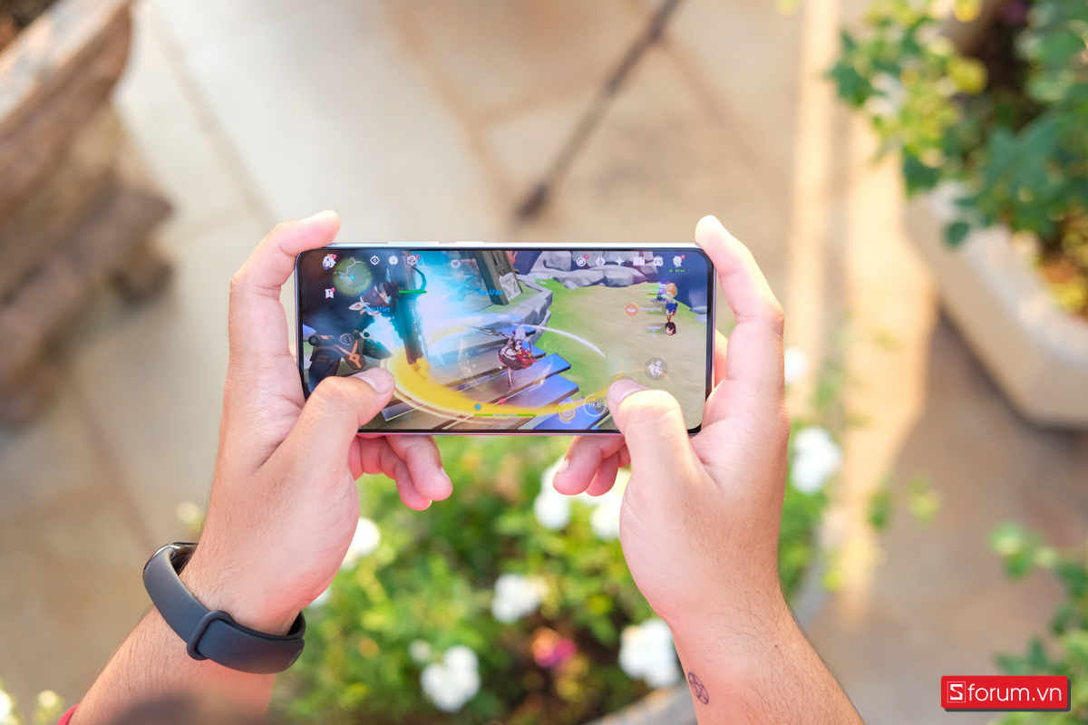 Dimensity 7050 dư sức mang đến trải nghiệm chiến game tốt 