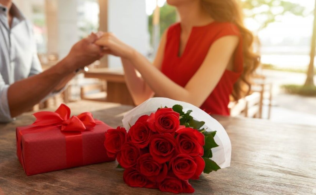 Ngày 8/3 là dịp phụ nữ được cánh đàn ông tặng quà giá trị