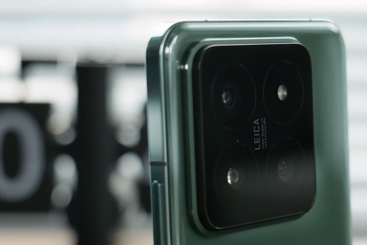 Xiaomi 14 Pro có thiết kế khung viền vuông vức