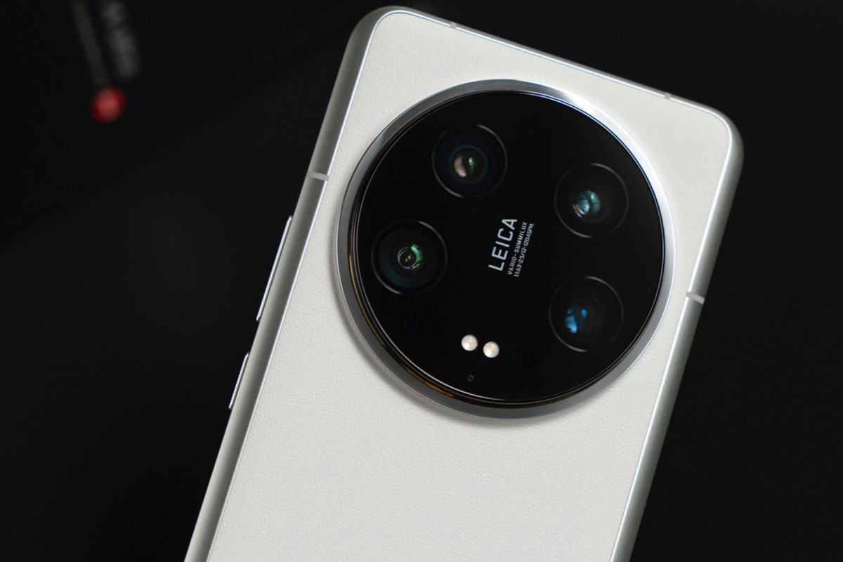 Xiaomi 14 Ultra sử dụng ống kính quang học Leica Summilux giúp cho việc thu sáng được tốt hơn