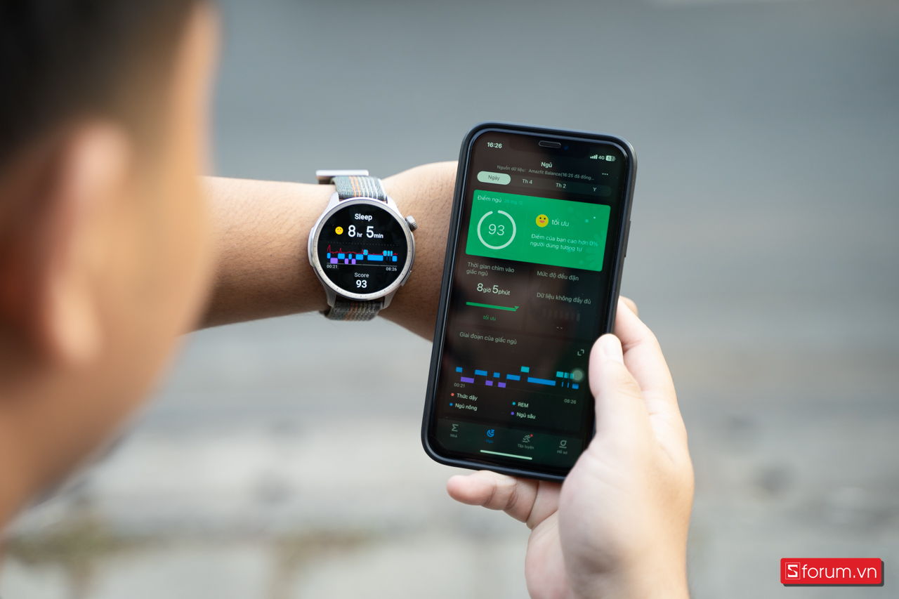 Khi kết nối với ứng dụng Zepp, Amazfit Balance cho phép người dùng theo dõi chi tiết tình trạng sức khỏe