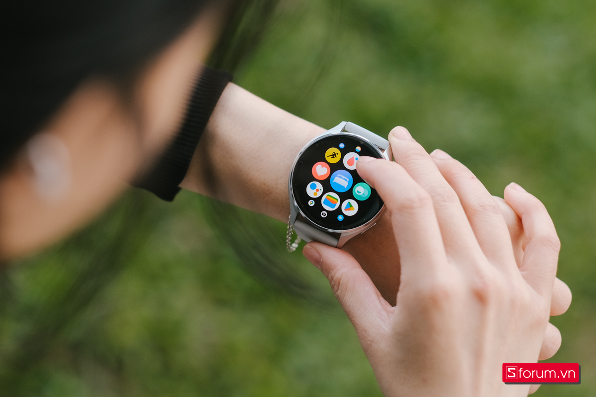 Khả năng chống nước của smartwatch nên đạt tối thiểu 5ATM