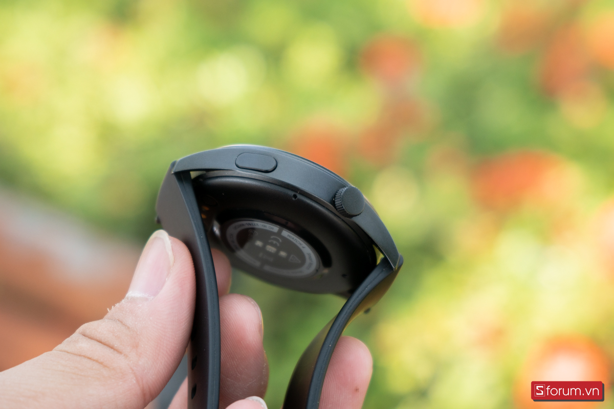 SoundPEATS Watch 4