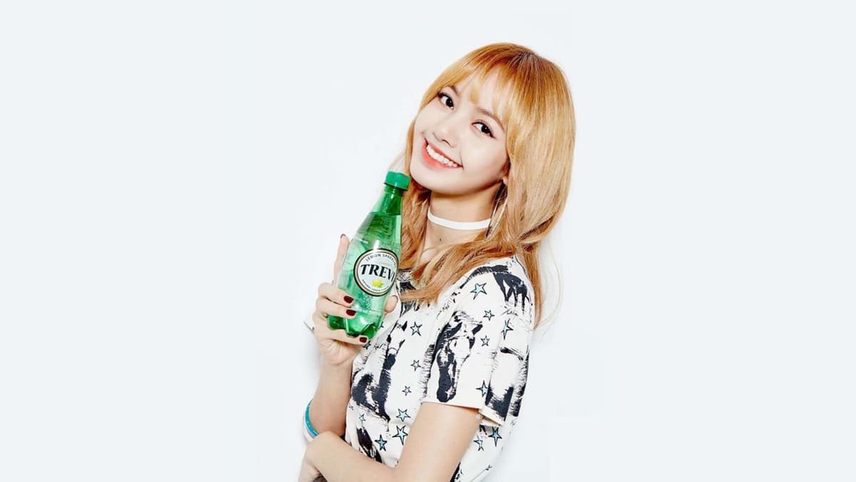 Ảnh Lisa cười đẹp nhất