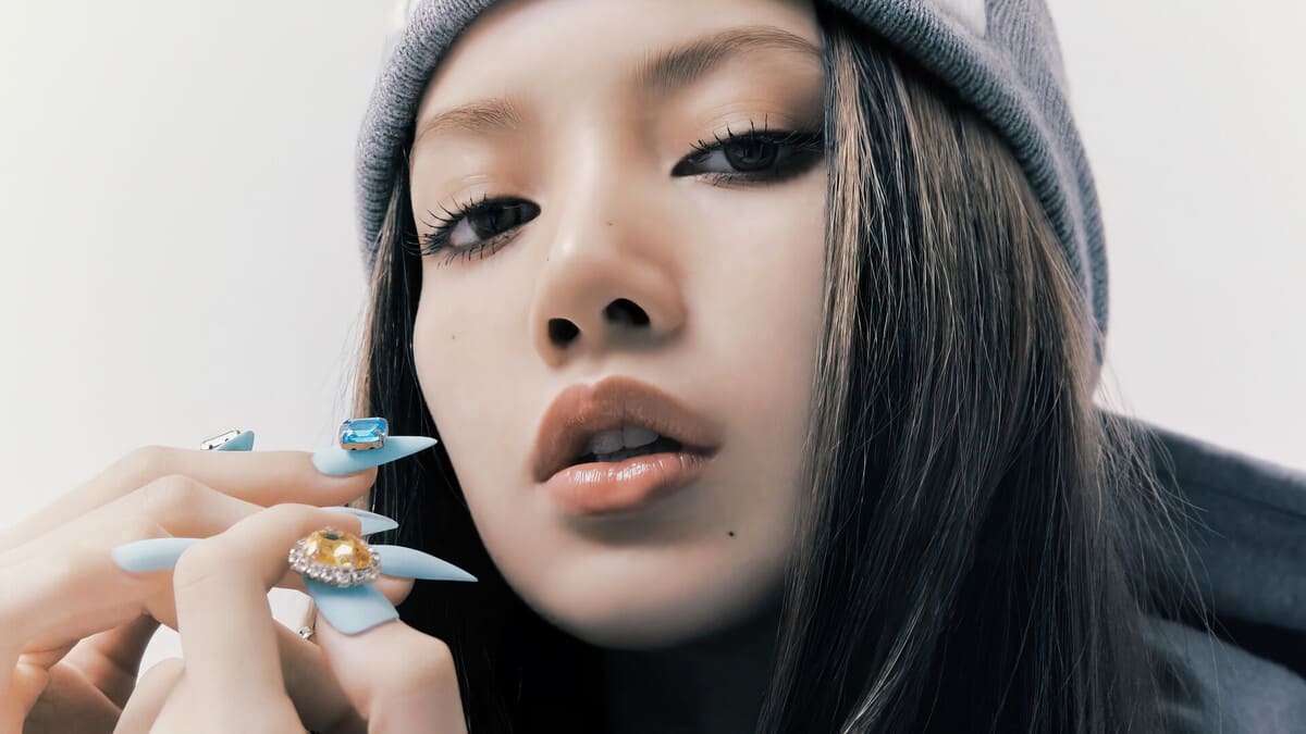 Hình ảnh Lisa ngầu cực xinh