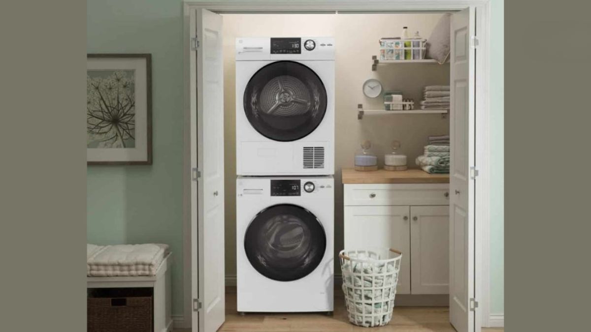 Có thể đặt máy sấy trên máy giặt để tiết kiệm diện tích không?