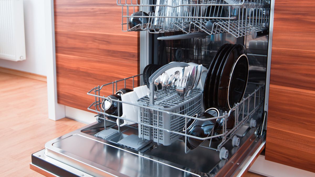 sửa máy rửa bát electrolux