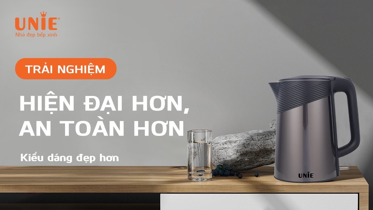 Ấm đun nước siêu tốc UNIE UE-302 1.8L