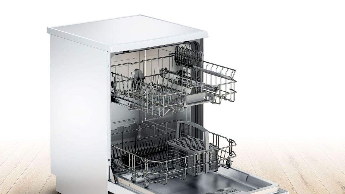Review máy rửa bát Bosch Serie 8 - Bosch SMS25KI00E