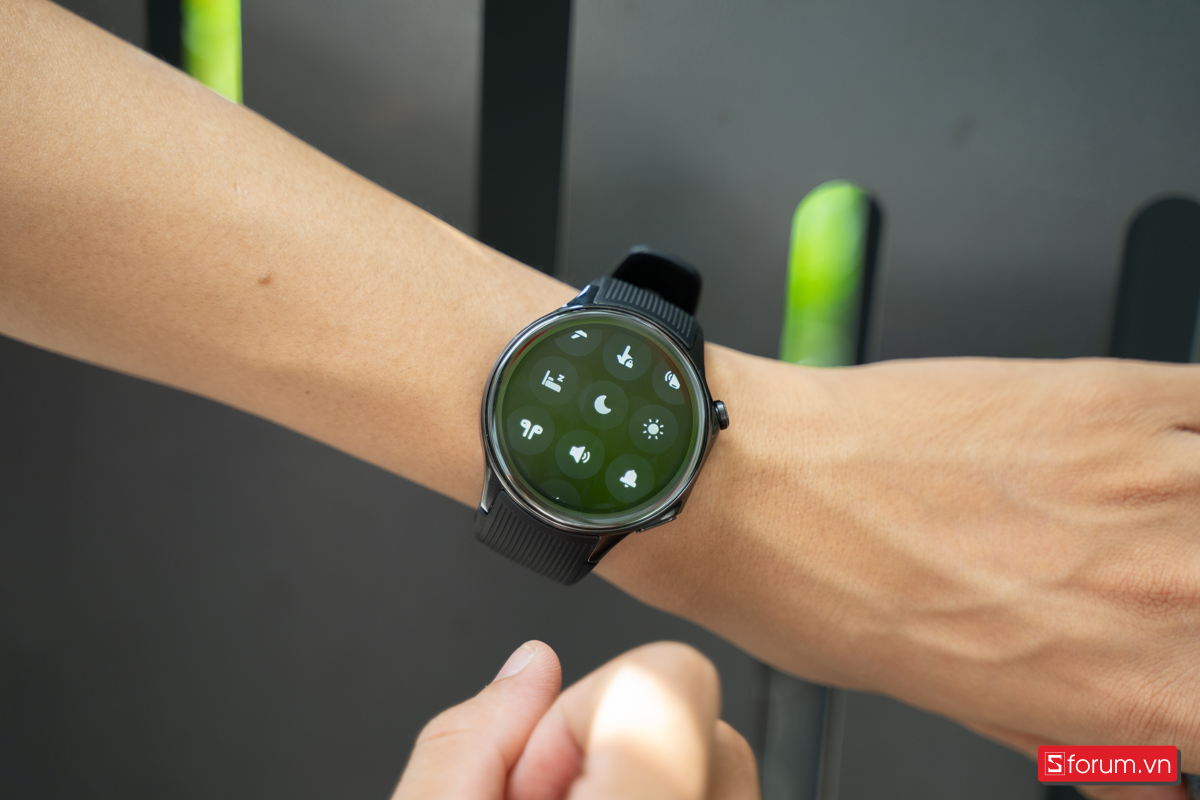 Tính năng nghe gọi trên OPPO Watch X