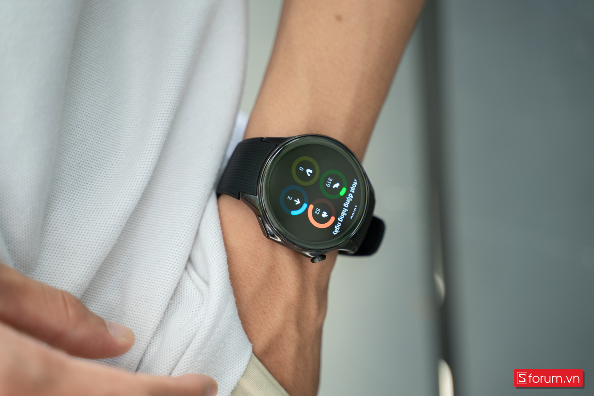 OPPO Watch X cho thời gian sử dụng lâu và dài