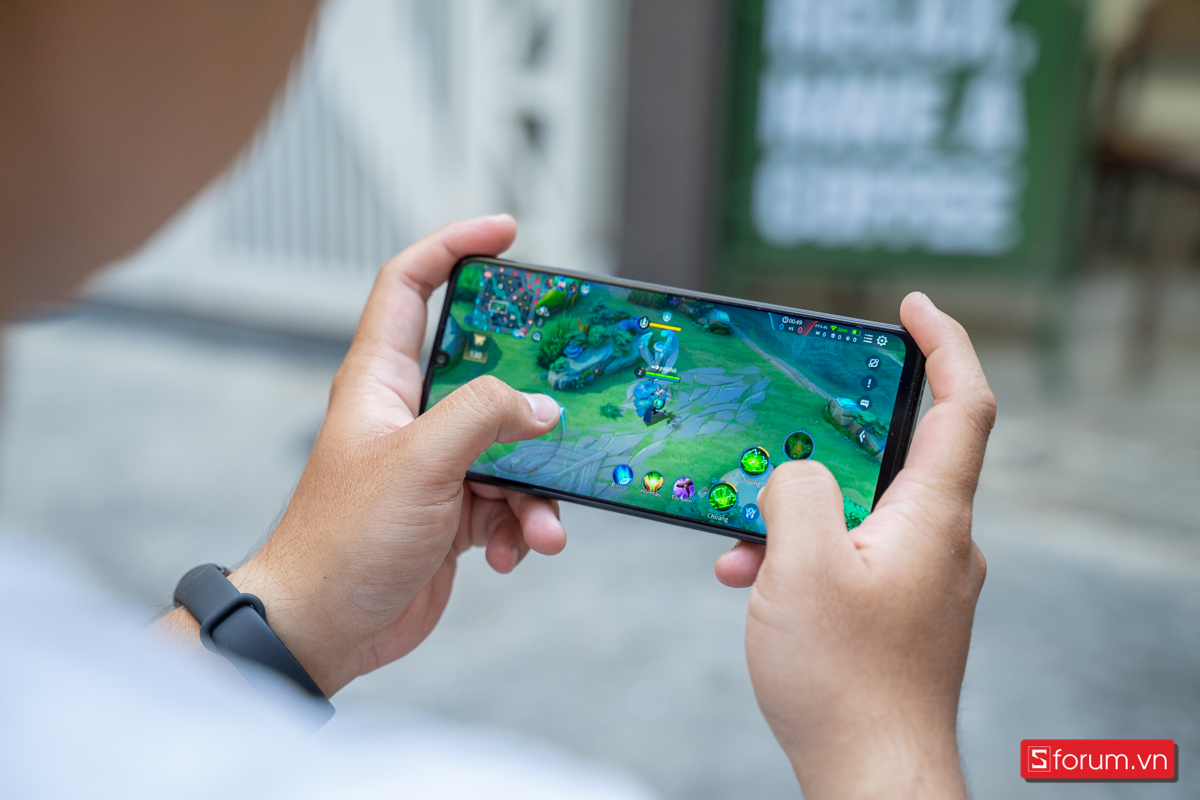 realme C53 được trang bi cấu hình tốt trong tầm giá 