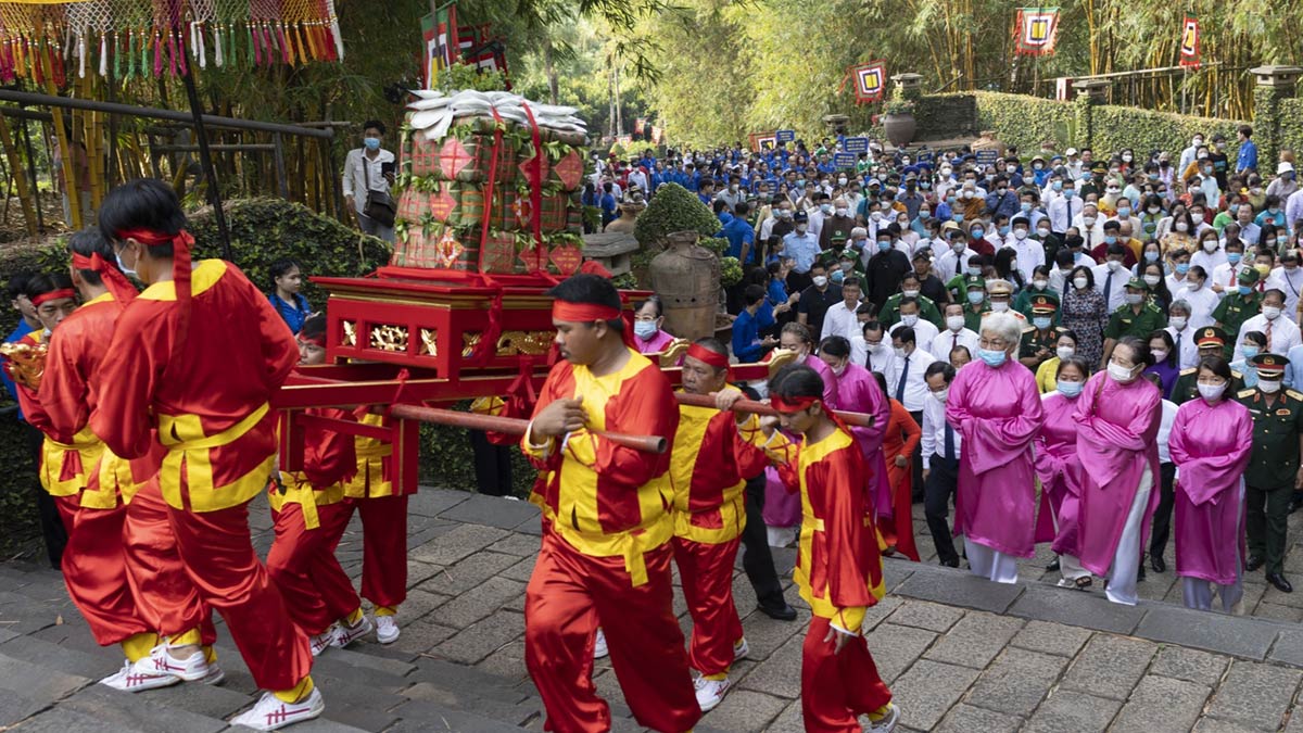 Lễ vật cúng Giỗ Tổ Hùng Vương tại đền Hùng