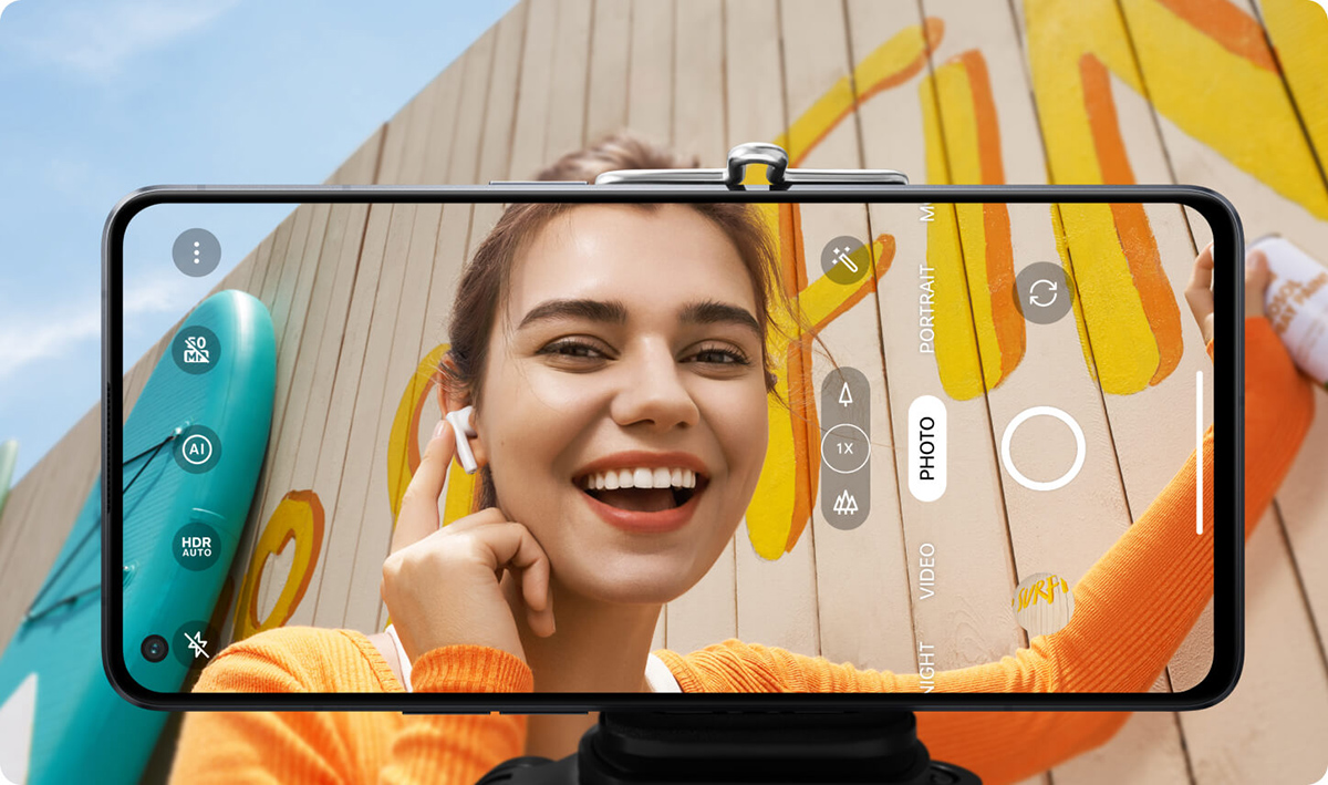 OPPO Enco Buds 2 có thiết kế bắt mắt