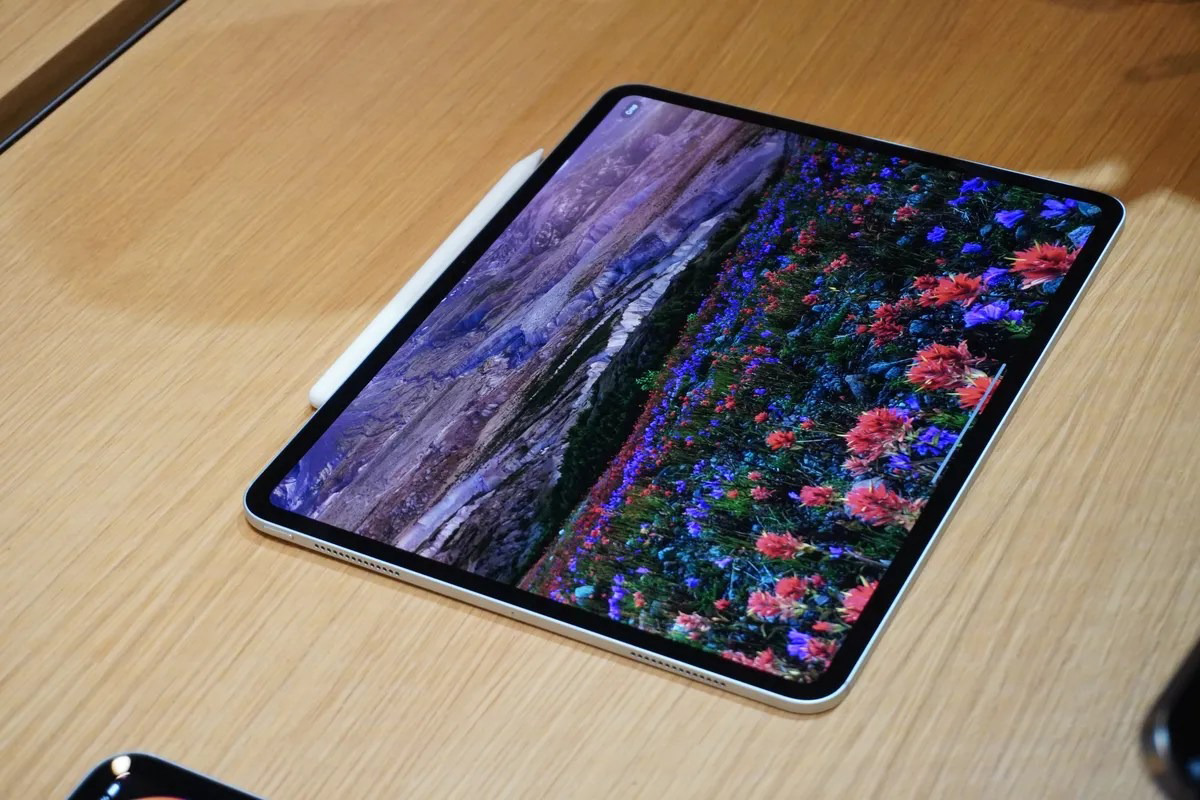 iPad Pro M4 2024 có thiết kế cực kỳ mỏng nhẹ